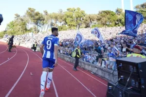 Μυθική Πόρτο, το φέρε τούμπα με τη Σπόρτινγκ και κατέκτησε τρίτο σερί Κύπελλο!