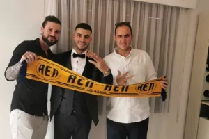 «Κίτρινος» γάμος 
