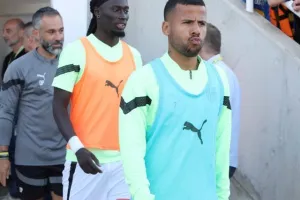 ΑΠΟΕΛ - ΑΕΚ: Το πρωτάθλημα... βάφτηκε γαλαζοκίτρινο για 29η φορά! (Φώτος)
