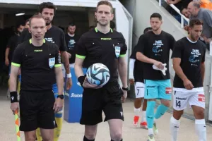 ΑΠΟΕΛ - ΑΕΚ: Το πρωτάθλημα... βάφτηκε γαλαζοκίτρινο για 29η φορά! (Φώτος)