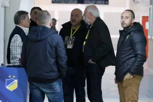 8 μέρες!