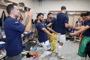 Ο πούρος είχε την τιμητική του - ΦΩΤΟΣ από τα αποδυτήρια