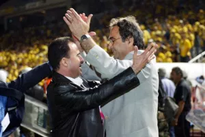 Σαν σήμερα... 20 χρόνια πριν, η ΑΕΚ κυπελλούχος! (Φώτος)