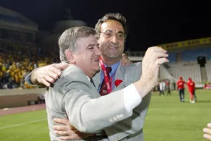 Σαν σήμερα... 20 χρόνια πριν, η ΑΕΚ κυπελλούχος! (Φώτος)