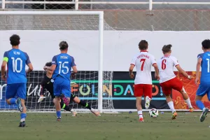 Νίκησε την Σλοβακία και προκρίθηκε στην επόμενη φάση η Πολωνία (Φώτος)  