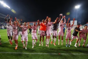 Η ιστορική απονομή της Πάφος FC (Βίντεο Kerkida)