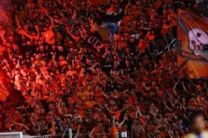 ΑΠΟΕΛ - ΑΕΚ: Το πρωτάθλημα... βάφτηκε γαλαζοκίτρινο για 29η φορά! (Φώτος)