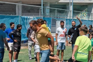 AEK- Ωραίες οικογενειακές στιγμές μετά την προπόνηση (Φώτος)