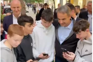 Ο Μητσοτάκης «έπιασε» και τον... Άρη: «Δηλαδή πάτε για κύπελλο;» (βίντεο)
