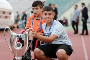 Ο μικρός Γιαννάκης στον τελικό!