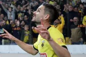 Πιθανή η παρουσία του Γκατσίνοβιτς στο Euro 2024 με τη Σερβία