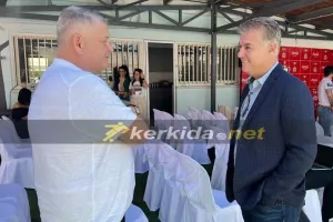 Προεδρικό... πηγαδάκι!