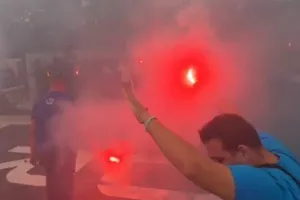 Στην προπόνηση οι οπαδοί της Πάφου/ "Ντόπες" ενόψει τελικού (Φώτος)