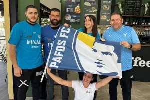 Μαζική στήριξη!