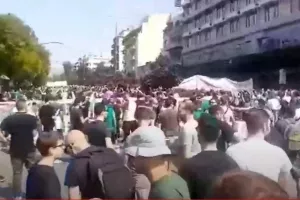 ΒΙΝΤΕΟ από το συλλαλητήριο των οπαδών του ΠΑΟ κατά του Γιάννη Αλαφούζου