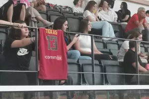 Λατρεία... για Φίλιππο!