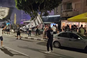Βγήκαν... στους δρόμους οι ΠΑΟΚτζήδες στην Λεμεσό! (Φώτος/Βίντεο)