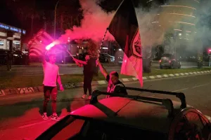 Βγήκαν... στους δρόμους οι ΠΑΟΚτζήδες στην Λεμεσό! (Φώτος/Βίντεο)