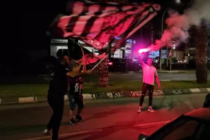 Βγήκαν... στους δρόμους οι ΠΑΟΚτζήδες στην Λεμεσό! (Φώτος/Βίντεο)