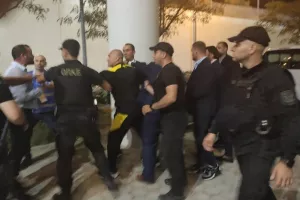 Επεισόδιο μεταξύ Καρυπίδη και Μάνταλου κοντά στην μεικτή ζώνη