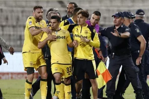 Οι παίκτες του Άρη δεν πήγαν να πάρουν τα μετάλλια τους στην απονομή!