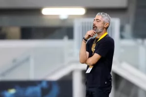 Ξεκαθαρίζει...