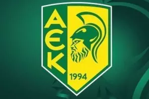 ΑΕΚ- Τριπλή ανανέωση