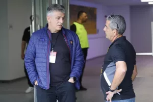 ΑΕΛ-Καρμιώτισσα: Φινάλε με 7 γκολ και... γαλαζοκίτρινη νίκη