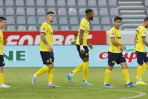 ΑΕΛ-Καρμιώτισσα: Φινάλε με 7 γκολ και... γαλαζοκίτρινη νίκη