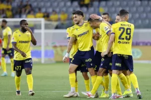 ΑΕΛ-Καρμιώτισσα: Φινάλε με 7 γκολ και... γαλαζοκίτρινη νίκη
