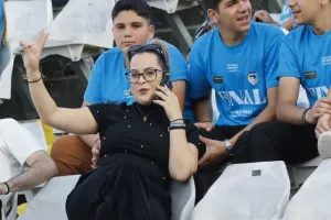 (ΦΩΤΟΣ) Ατμόσφαιρα από τους Παφίτες 