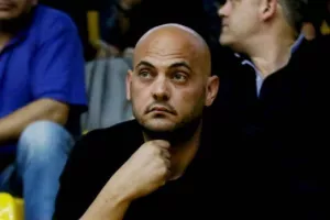 "Δεν ξέρω πόσα χρόνια θα μείνουμε εδώ... άρχισα και κουράζομαι"