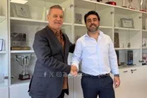 Mαζί με τον Πρόεδρο του...