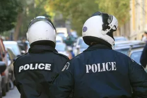 Οπαδοί χτύπησαν ντελιβερά στην Τούμπα - Χειροπέδες σε έναν 20χρονο
