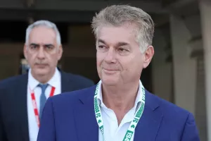 ΠΑΡΕΜΒΑΣΗ Παπασταύρου μετά τον χαμένο τελικό "Ένα πικρό αποτέλεσμα/Συνεχίζουμε..."