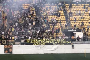 Ευχήθηκαν καλή επιτυχία στην Ντόρτμουντ οι φίλοι του Άρη