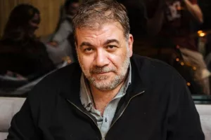 Στην εντατική με εγκεφαλικό ο Δημήτρης Σταρόβας
