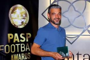 Περήφανος ο κόουτς: "Είμαι αυτό που είμαι γιατί είμαστε όλοι μας"