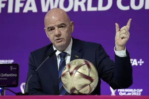 Ζητά από τη FIFA να αποβάλει το Ισραήλ!