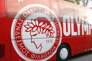 Έφτασε στην OPAP Arena η αποστολή του Ολυμπιακού