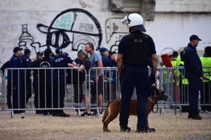 Ολυμπιακός - Άστον Βίλα: Δρακόντεια μέτρα ασφαλείας, η ΕΛΑΣ έχει επιστρατεύσει σκυλιά