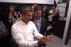 Το ξέσπασμα του Λουτσέσκου, το "Campeones" και η βιντεοκλήση με τον Ιβάν! (Βίντεο)