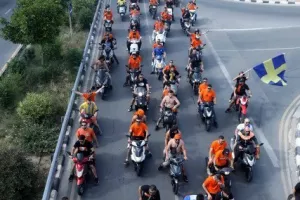 (ΒΙΝΤΕΟ Kerkida/Φώτος) Στο ΓΣΠ με πορεία οι οργανωμένοι