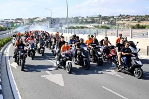 (ΒΙΝΤΕΟ Kerkida/Φώτος) Στο ΓΣΠ με πορεία οι οργανωμένοι