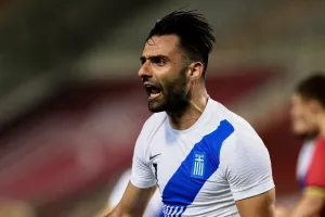 Τζαβέλλας: "15 χρόνια αγώνας με κορυφαίες στιγμές, ένα μεγάλο ευχαριστώ σε όλους"