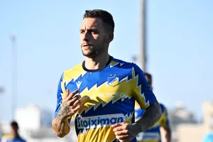 Απρόοπτο με Δώνη/Κτύπησε στη μύτη και μεταφέρθηκε σε νοσοκομείο