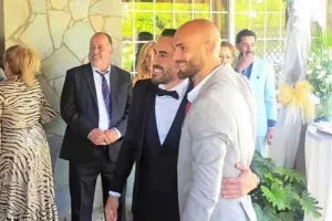 Ομορφόπαιδα/Απόλλων