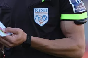 Κύπριοι διαιτητές...