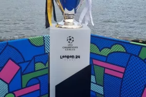 Καλεσμένος της UEFA o Σπύρος Νεοφυτίδης για τον αποψινό τελικό!