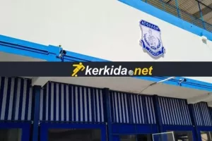 ΕΔΩ... Απόλλων
